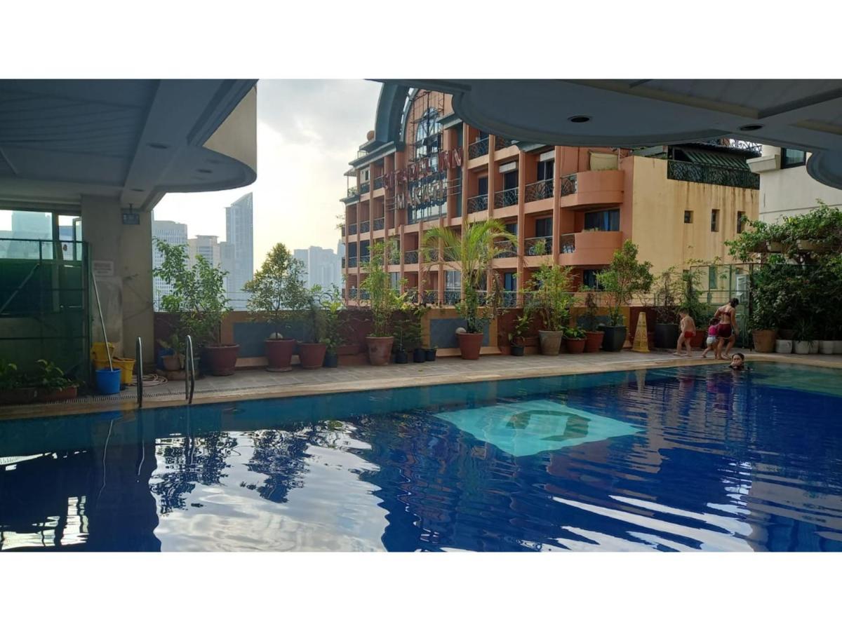 Capital O 914 Makati Palace Hotel Makati City Екстер'єр фото